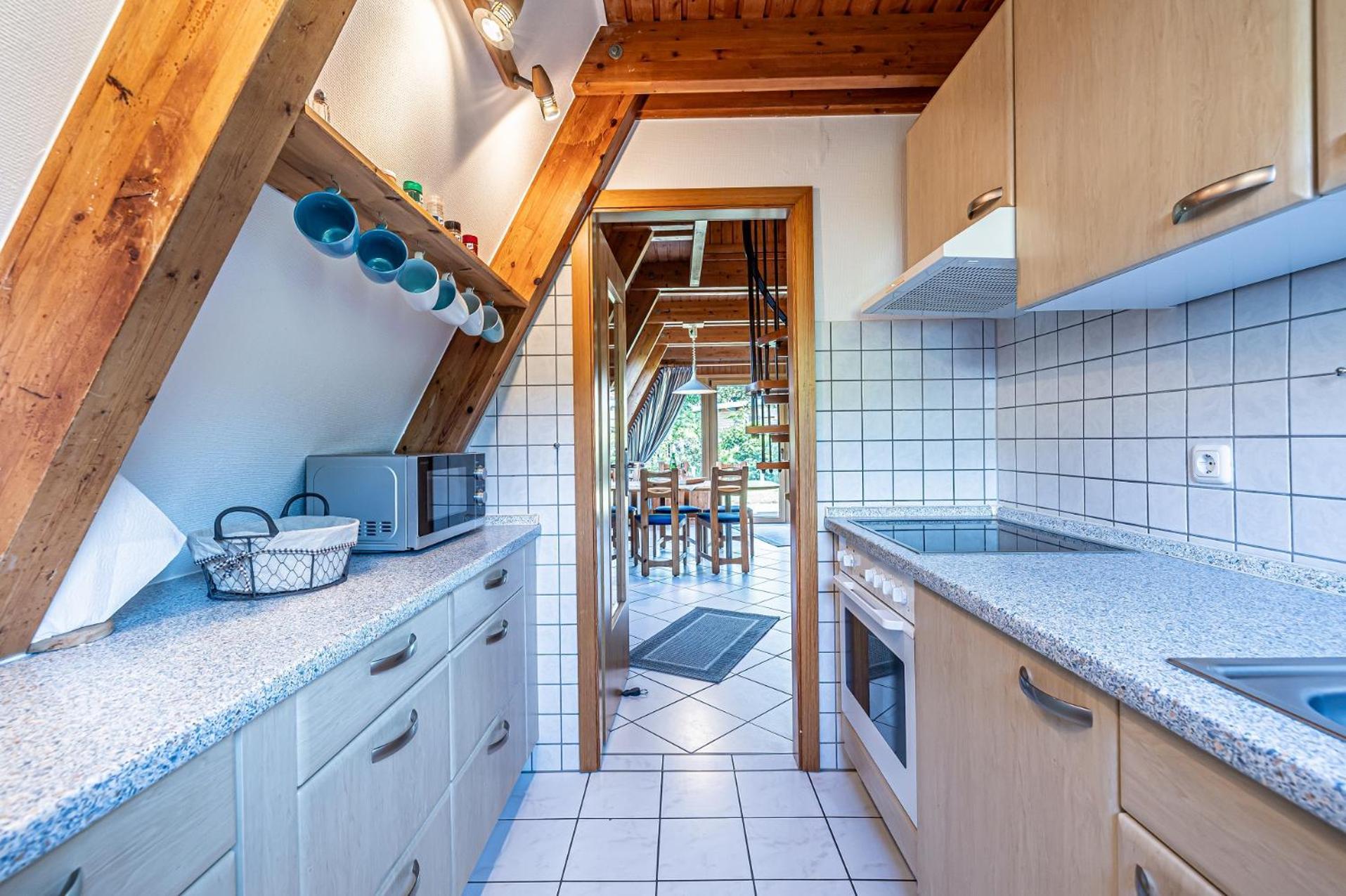 Holiday home Luett Hus - Zeltdachhaus In Strandnaehe *